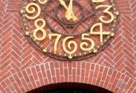 LA ligature at an S-Bahn, plus some nice numbers