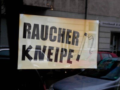 RAUCHER KNEIPE