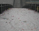 A footbridge over the Spree: the day after
