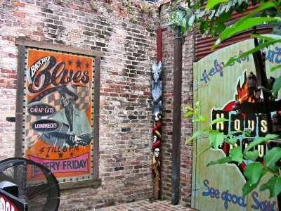House of Blues courtyard