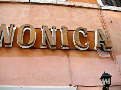 ...nonica