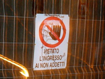 Vietato l'ingresso al Nnon addetti