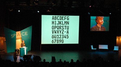 Timothy Donaldson showing Karlgeorg Hoefer's great work at TYPO Berlin 2009