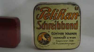 Museum of Things – Pelican Schreibband